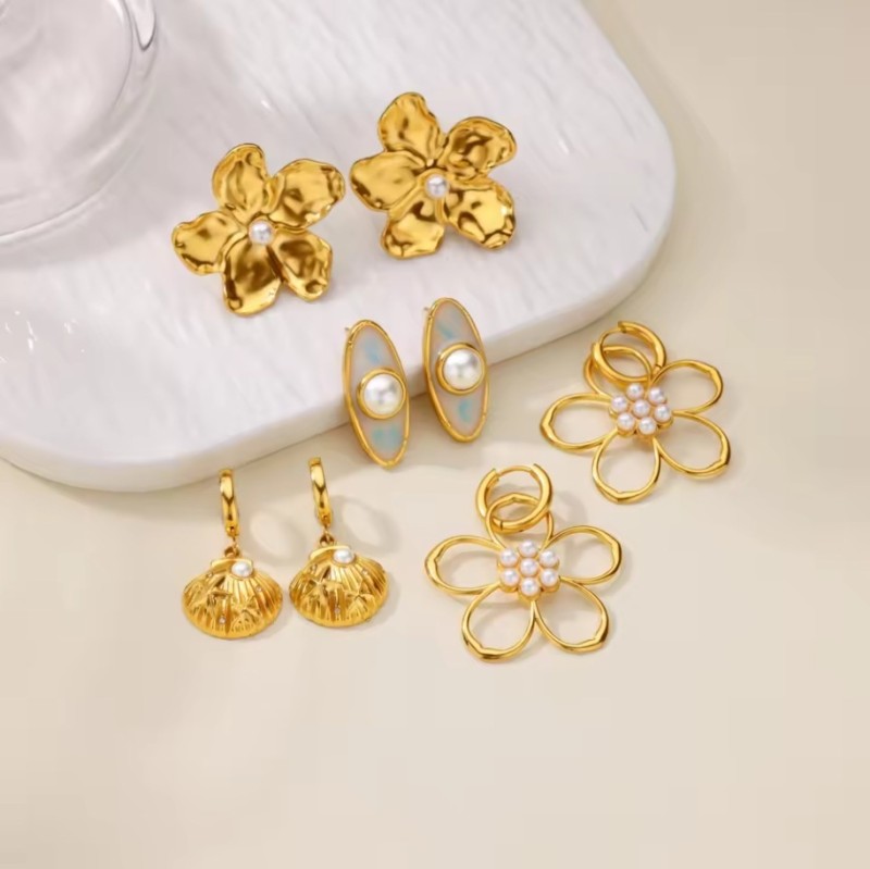 Cross-Border Fashion Personality Pearl Zircon Titanium Steel Stud Earrings 18k Gold Stainless Steel Earrings for Women High-End Beach Earrings