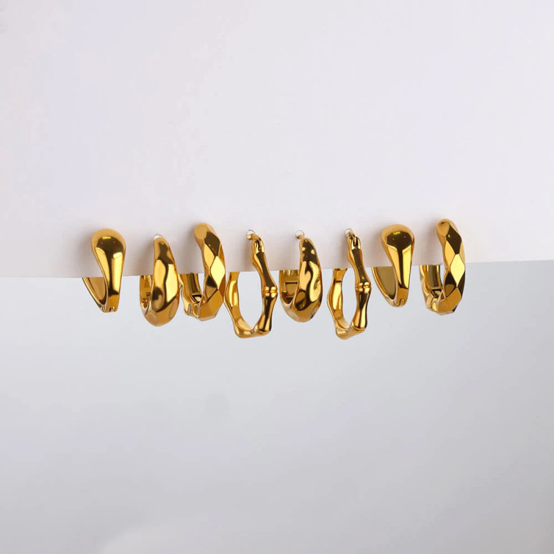 European and American Cross-Border Jewelry Stainless Steel Gold-Plated Fashion Hoop Earrings Vintage Versatile Hoop Earrings Metallic Plain Hoop Earrings