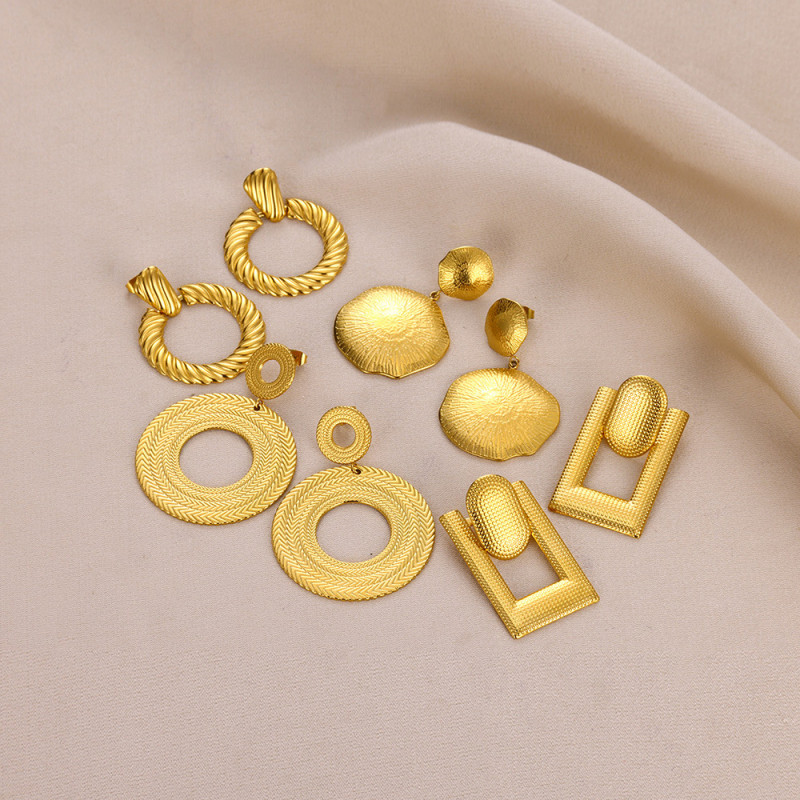 European and American Style Elegant High-end Earrings for Women, Ins Style Niche Design, 18K Gold Plated Stainless Steel Geometric Earrings Wholesale