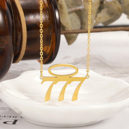 Amazon New Angel Aperture Digital Necklace 111-999 Men and Women Stainless Steel Personalized Digital Pendant Wholesale