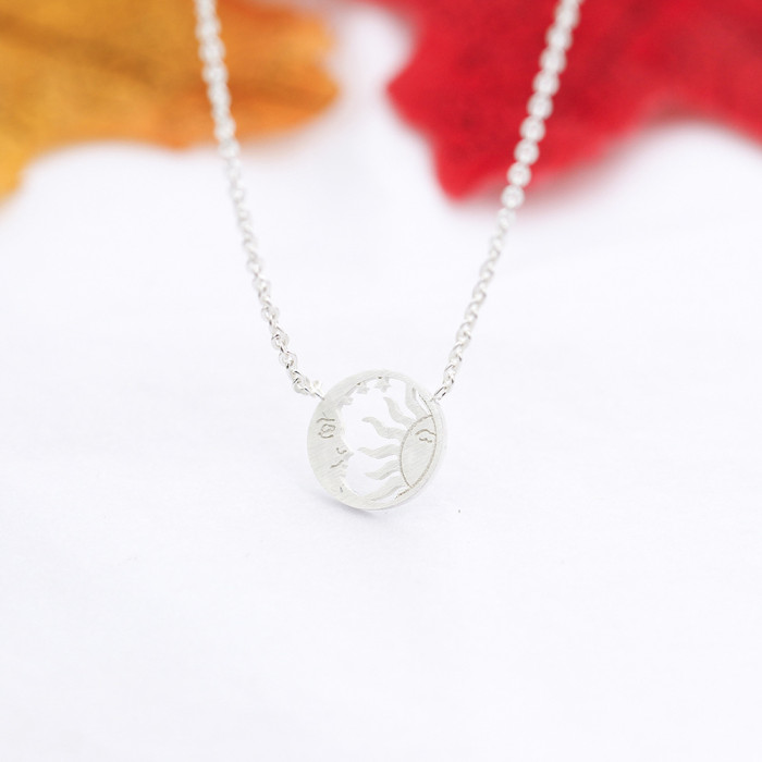 Hot Sale Sun and Moon Tarot Card Vacuum Pendant Necklace for Women 18K Real Gold Plated Women's Necklace