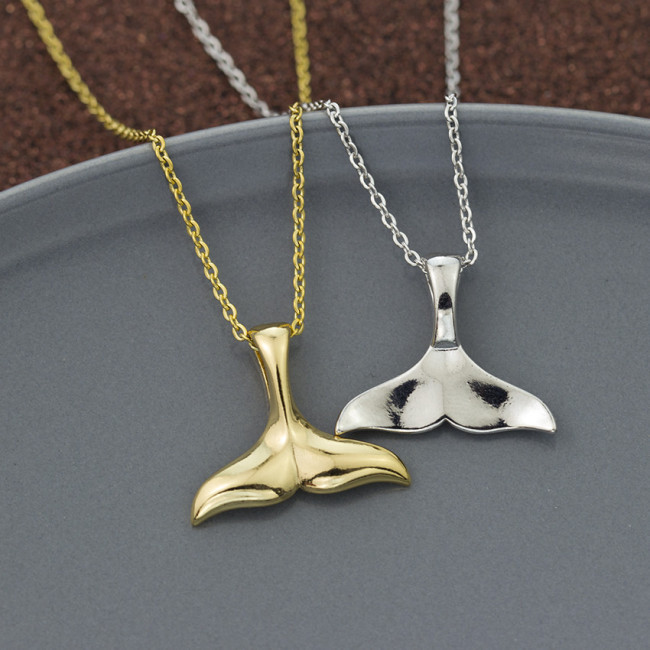 Hot Selling Popular Necklace Collarbone Female Dolphin Pendant Necklace Female Fashion Versatile Jewelry Exquisite Casting Factory Direct Sale