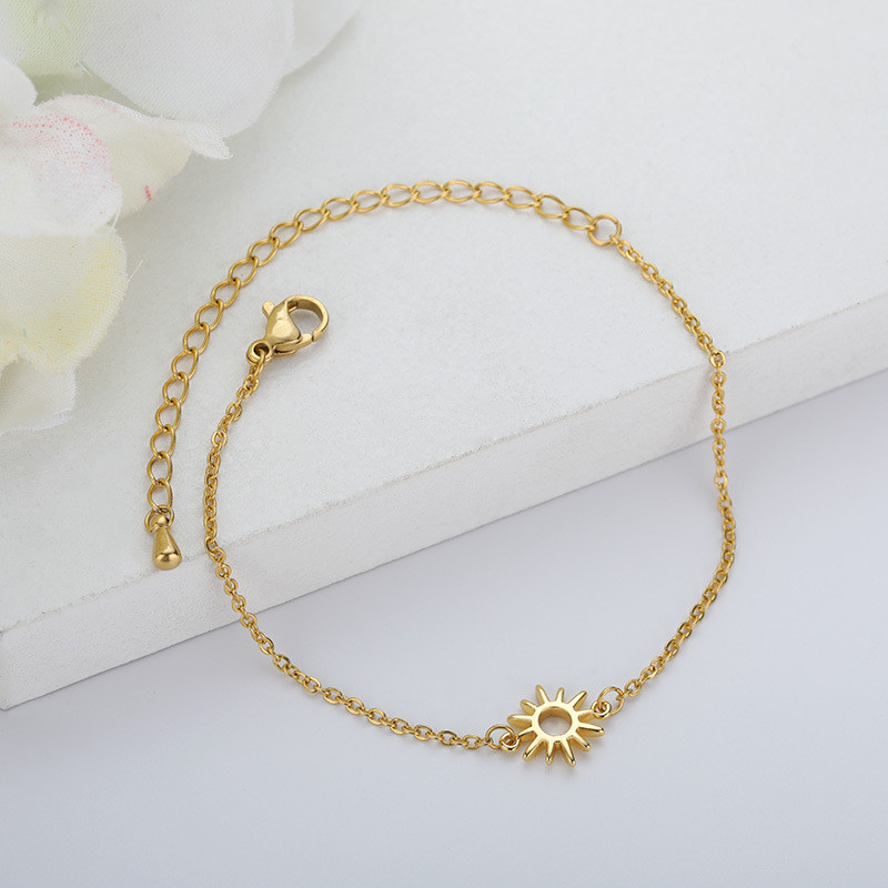 Cross-Border Trendy Jewelry Sun Hollow Pendant 18k Gold-Plated Chain Stainless Steel Bracelet Sun Pendant In Stock