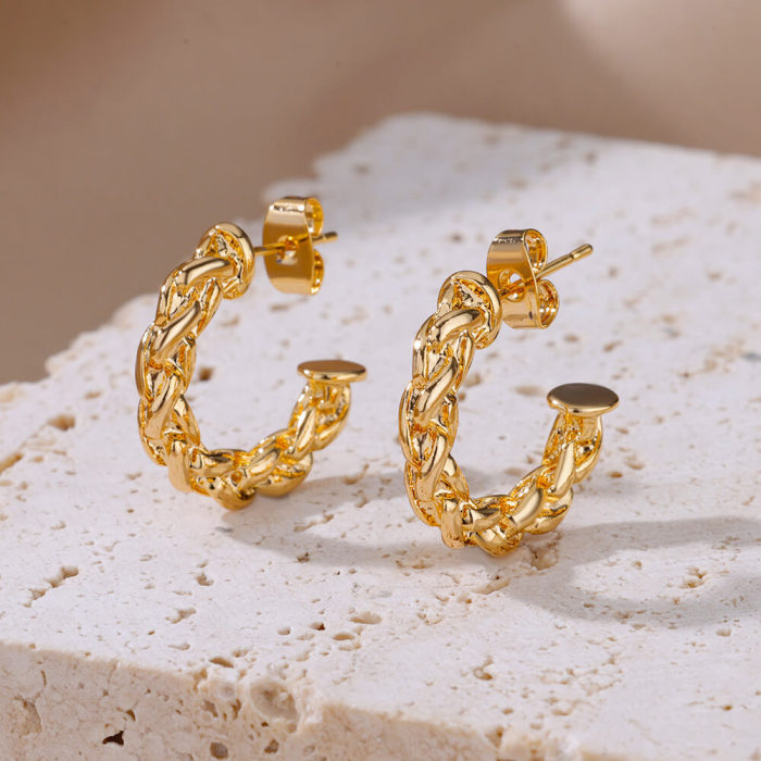 New European and American Style Earrings Polygonal Möbius Strip Earrings Five-Pointed Star Hollow Geometric Women's Earrings One Piece Dropshipping