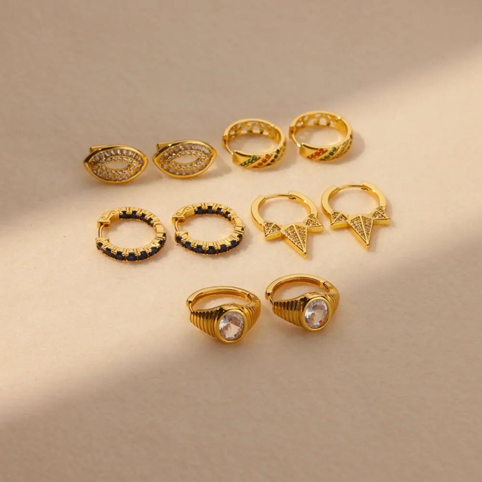 European and American Fashion Personality Zircon C-shaped Earrings High-end Retro Simple Niche Versatile Earrings Wholesale