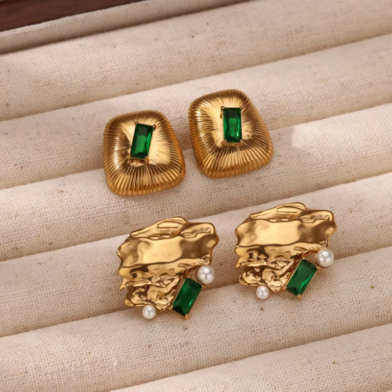 Cross-Border New Exaggerated Earrings Copper Gold-Plated Earrings Daily Versatile Green Glass Earrings Copper Ear Plugs Simple Ear Jewelry