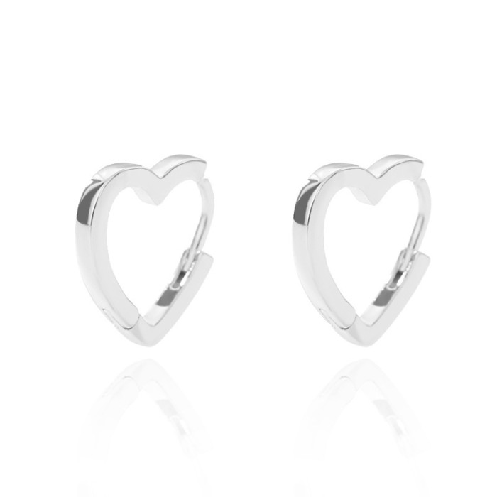 Simple Heart-Shaped Earrings Love Heart 18K Gold Plated Small Hoop Heart Earrings Versatile Accessories One Piece Dro...