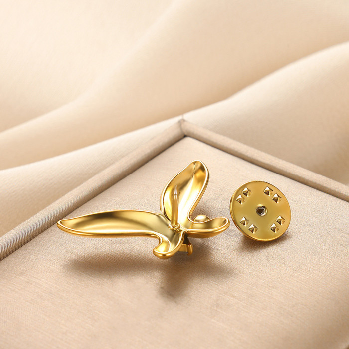 Hot Selling Fashion Stainless Steel Gold-Plated Butterfly Brooch Zircon Imitation Pearl Sweet Cute Insect Brooch Pin Clothing Accessory