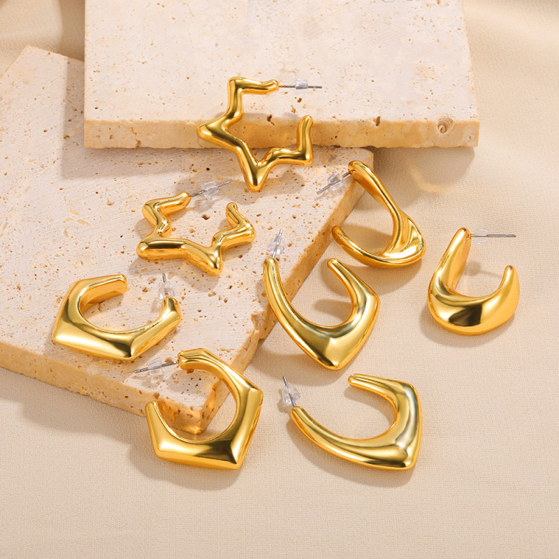 Minimalist New Hollow Crescent Earrings for Women Gold C-shaped Vintage Hoop Five-pointed Star Ear Clip Water Drop Earrings Wholesale