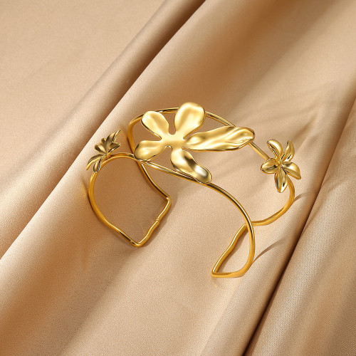 European and American Metal Style Flower Leaf Petal Open Bracelet Elegant Fresh Simple Personality Bowknot Hand Jewelry for Women