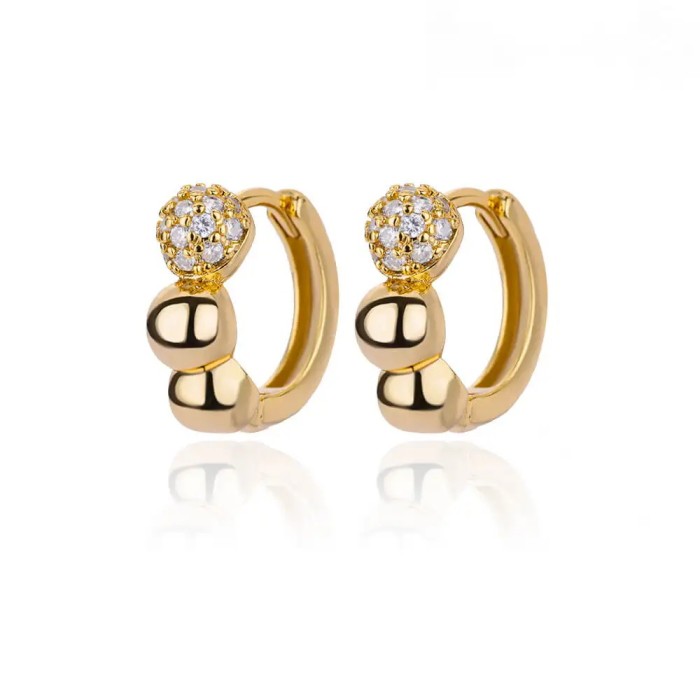 Cross-Border European and American Heart-Shaped Hollow Earrings Copper Inlaid with Colorful Zircon Gold-Edged Button Style Women's Earrings Manufacturer Wholesale