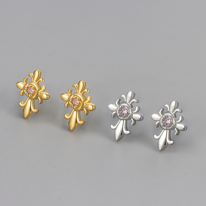 New Niche Design Brushed Pink Diamond Iris Flower Earrings Versatile Simple Luxury Zircon Ear Studs