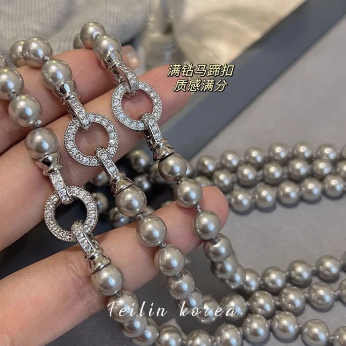 Pearl Sweater Chain for Women, Unique Design, 2024 New Hot-Selling Shijia Pearl Necklace, High-End Collarbone Chain