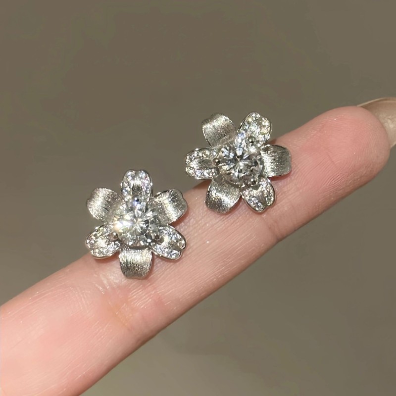 French Retro Brushed Sunflower Inlaid Diamond Pendant Necklace Fashion Light Luxury Real Gold Plated Full Diamond Flower Earrings for Women