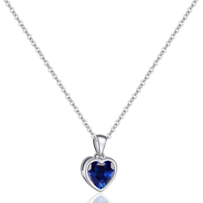 Sweet Cool Heart Zircon Pendant Necklace for Women New Simple Clavicle Chain Light Luxury Niche Retro Chain Accessory