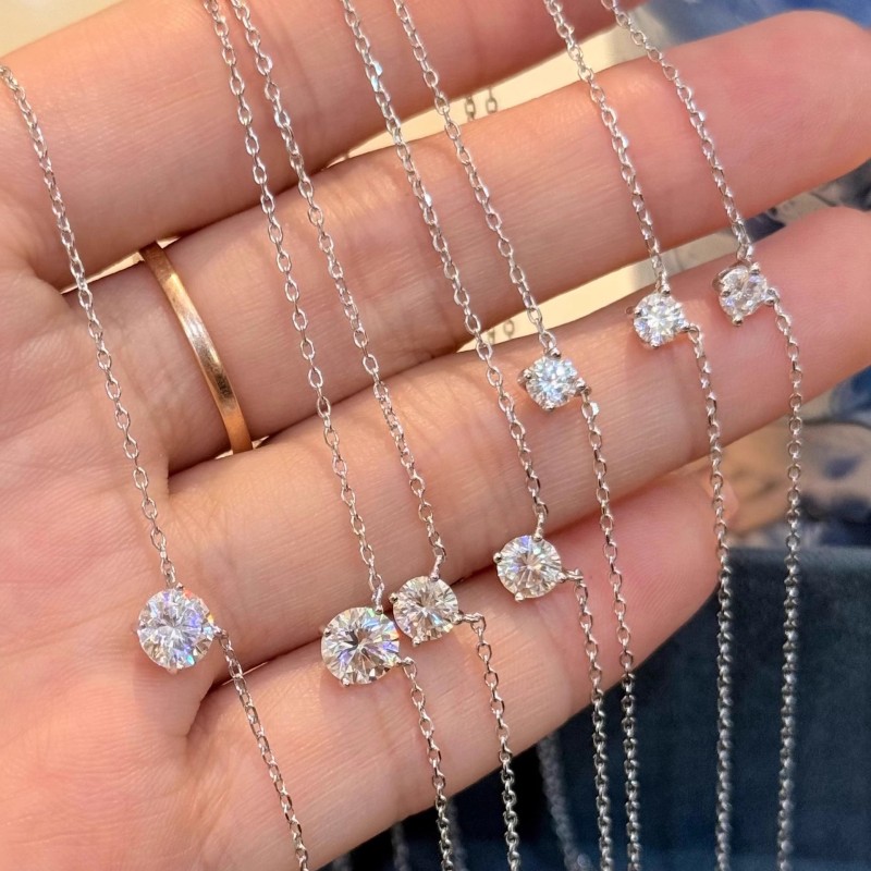 Celebrity Style Nose Diamond Necklace Classic Four-Prong Mini Single Zirconia Pendant Collarbone Chain