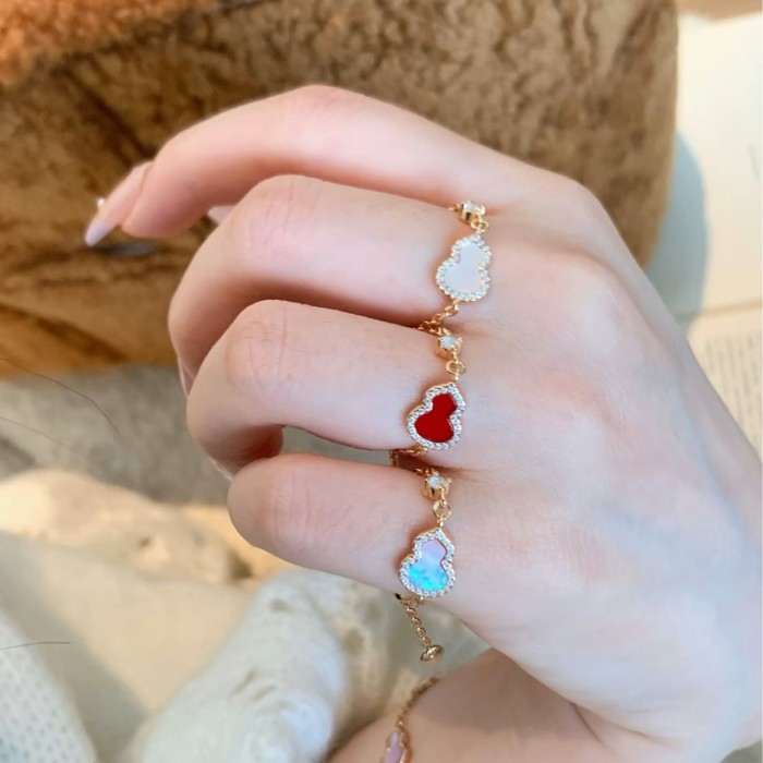 Small Gourd Red Agate Chalcedony Chain Ring for Women, High-End Feel, Adjustable Chain Index Finger Ring, Necklaces