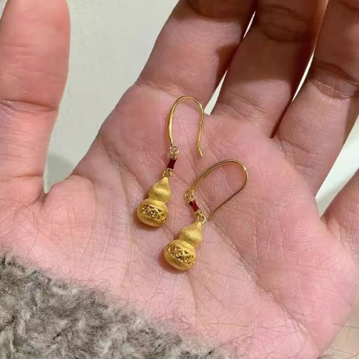 New Chinese Style Hollow Brushed Gourd Earrings Niche Design Light Luxury High-end Unique Earrings