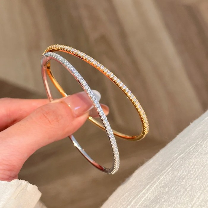 Half Circle Diamond Bracelet for Women Fashion Light Luxury Niche Exquisite Fragmented Diamond Zirconia Row Diamond Starry Sky Full Diamond Sparkling Diamond Bracelet