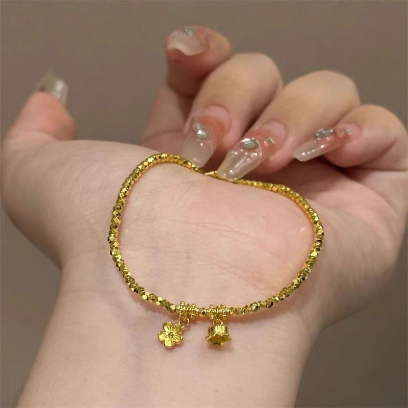 Super Shiny Gold Fragment Small Lily of the Valley Flower Bracelet for Women, Niche Design, Light Luxury, High-end Personality, Disco Beaded Jewelry