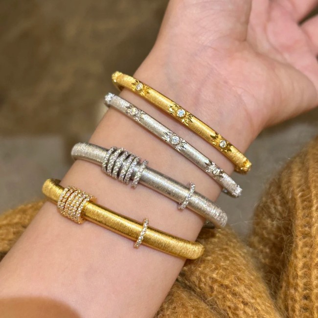 Italian Buccell Woven Texture Gold-Plated Bracelet Fortune Comes Brushed Craft High-End Luxury Bracelet Palace Style Women