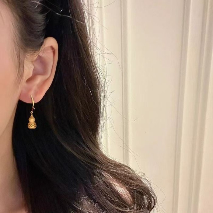 New Chinese Style Hollow Brushed Gourd Earrings Niche Design Light Luxury High-end Unique Earrings