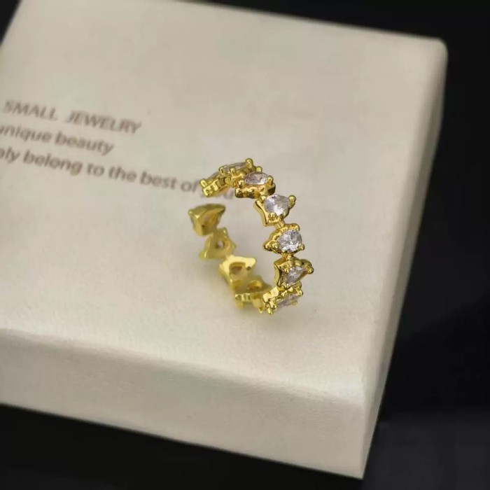 Vintage Brushed Ring Retro Full Diamond Elegant High-end Light Luxury Beaded Lace Bamboo Joint Band Ring for Women