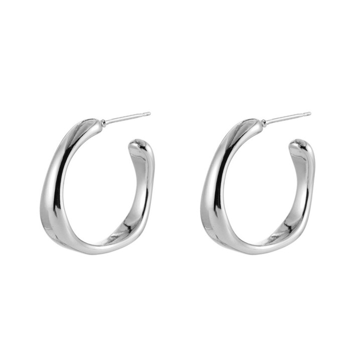 New Hot-Selling Retro Fashion Geometric Earrings for Women, Light Luxury Niche Design, Simple and Exaggerated C-Shape...