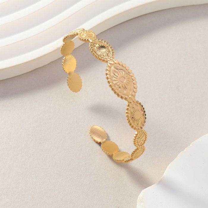 Jade Titanium Steel Bracelet for Women, High-End Fashion Versatile Roman Numeral Inlaid Diamond Stainless Steel Jewelry
