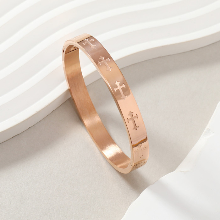 Hot Selling O-Type Buckle Titanium Steel Bracelet Niche Non-Fading Corrosion Cross Bracelet Stainless Steel Jewelry F...