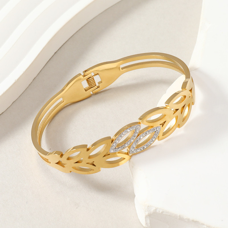 Cross-Border New Versatile Stainless Steel Hand Jewelry European and American Style High-End Hollow Wheat Ear Leaf Inlaid Diamond Titanium Steel Bracelet