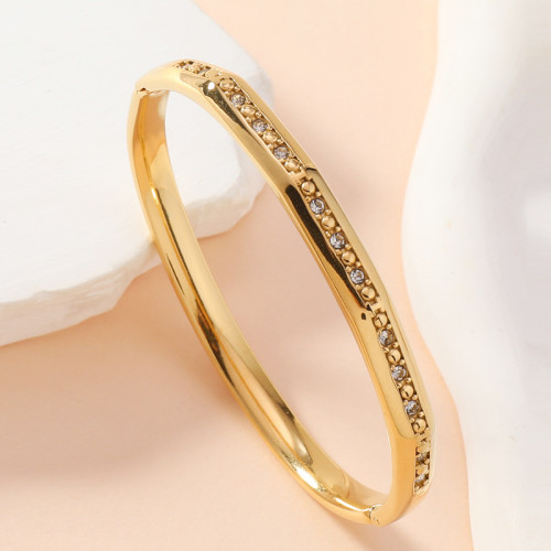 Factory Direct Sale Stainless Steel Bracelet for Women, Non-Fading, High-End Feel, Single Row Micro Inlaid Diamond Clasp Bracelet, Titanium Steel Jewelry