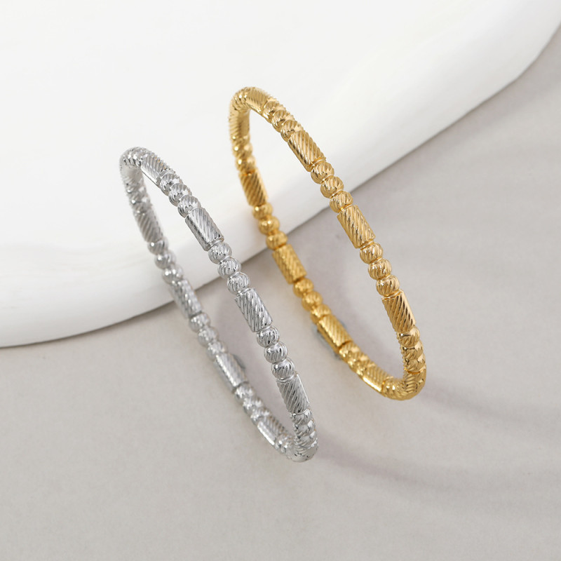 European and American Cross-Border Fashion Titanium Steel Bracelet Hydraulic O-Shaped Carved Three-String Bead Cylinder Bracelet Stainless Steel Jewelry Wholesale