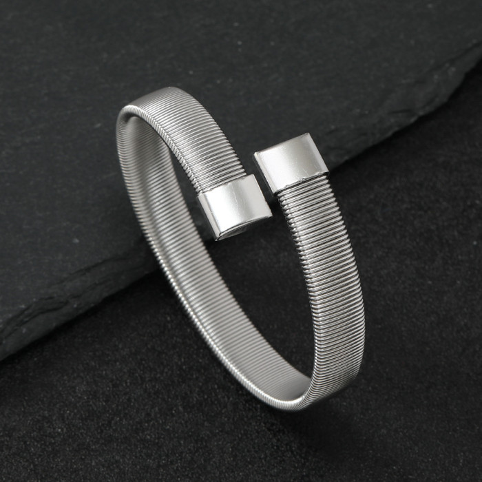 2023 New Titanium Steel Bracelet Simple Design Vertical Stripes Open Elastic Bracelet Light Luxury Personality Stainless Steel Jewelry