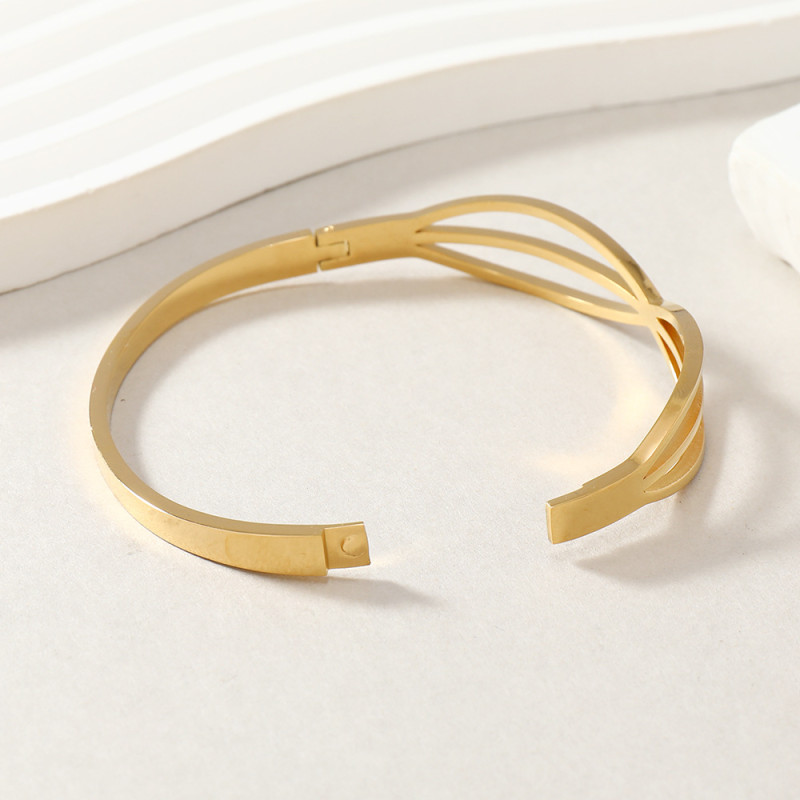 Fashion Titanium Steel Bracelet Non-Fading Hollow 8-Shape Cross Line Bracelet Bangle Niche High-End Exquisite Jewelry