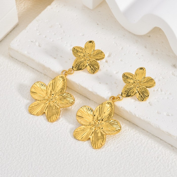 Style Tassel Flower Stainless Steel Earrings Light Luxury High-end Gold Autumn Winter Exaggerated Earrings Unique Des...