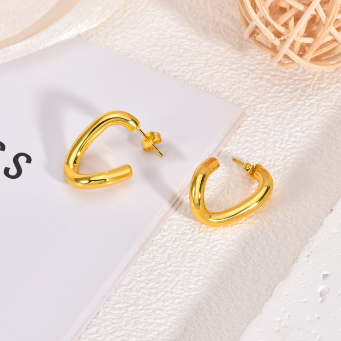 Autumn Winter Gold Stainless Steel Large Earrings Light Luxury High-end Exaggerated Vintage Earrings for Women with a...