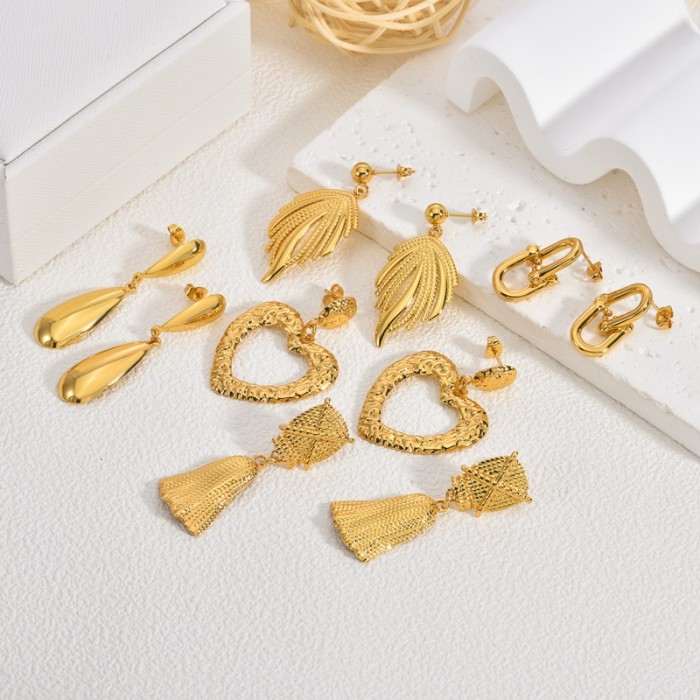 Chanel Style Stainless Steel Earrings Vintage U-Shaped Bohemian High-End 18K Gold Non-Fading Drop Earrings