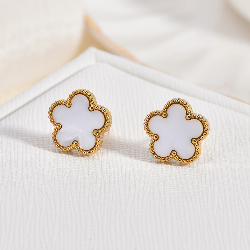 Cross-Border Hot-Selling Five-Leaf Flower Stainless Steel Earrings Niche Design High-End Fashion Versatile 18K Gold Wholesale New Model