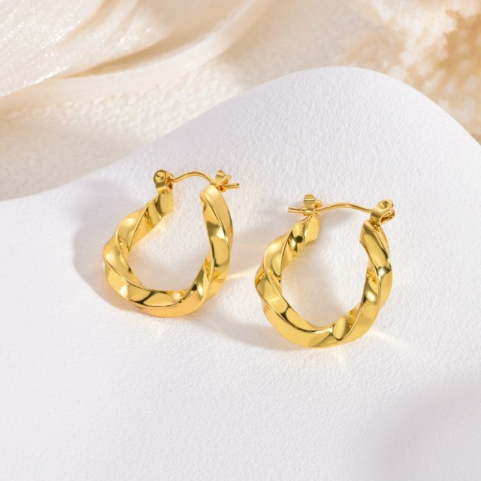 Style Gold Autumn Winter Stainless Steel Large Earrings Light Luxury High-end Exaggerated Ear Jewelry Design Sense Ni...