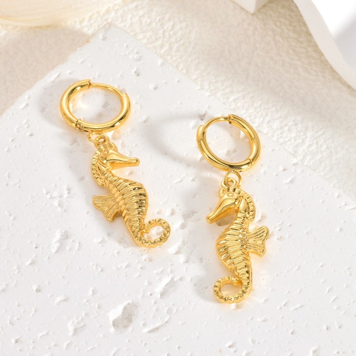 Style High-End Stainless Steel Earrings Light Luxury Retro Exaggerated Earrings for Women Unique Design Gold Stud Ear...