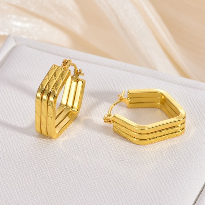 Vintage Accessories Stainless Steel Earrings Light Luxury High-end Exaggerated Earrings for Women with Unique Design...