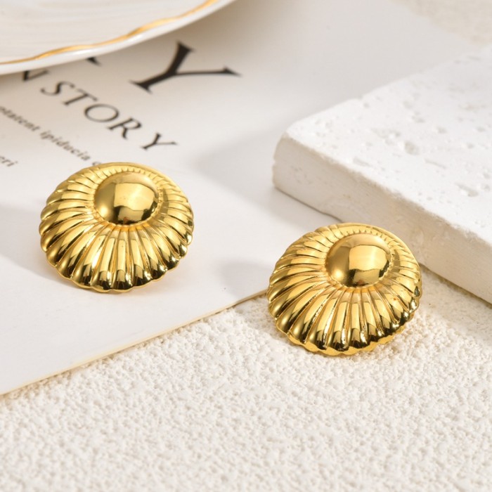 Stainless Steel Earrings Niche High-End Bohemian Retro Fashion Simple Trendy Stud Earrings Wholesale