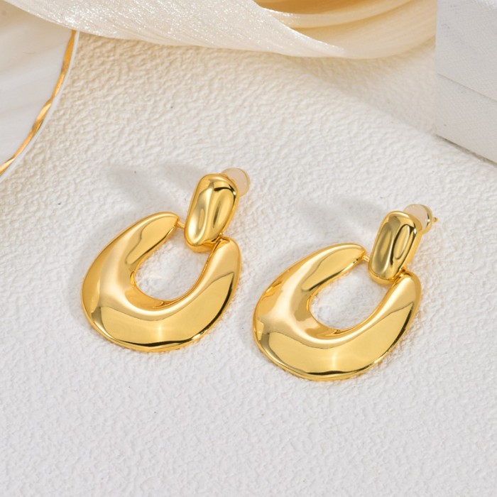 Fashion Copper Earrings for Women, Versatile Niche Design Sense Stud Earrings, Vintage Jewelry, Exquisite Heart Shape