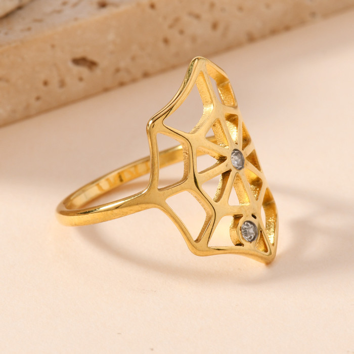 European and American Hot-Selling Stainless Steel Rings for Men and Women, Cut Hollow Spider Web Diamond-Encrusted Rings, Hip-Hop Personality Rings, Jewelry