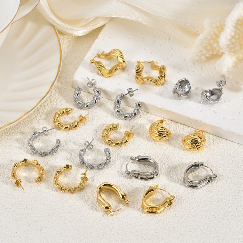 Cross-Border European and American Style Stainless Steel Earrings Personality High-End Irregular Fashion Versatile Light Luxury Minimalist Style Women's Stud Earrings