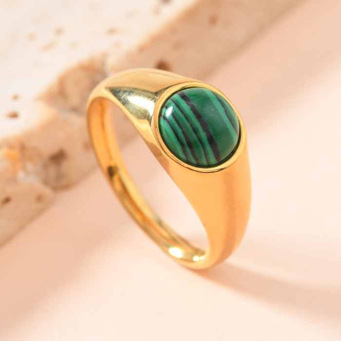 Fashion Stainless Steel Casting Jewelry Palace Style Casting Round Inlaid Natural Stone Titanium Steel Ring Manufacturer