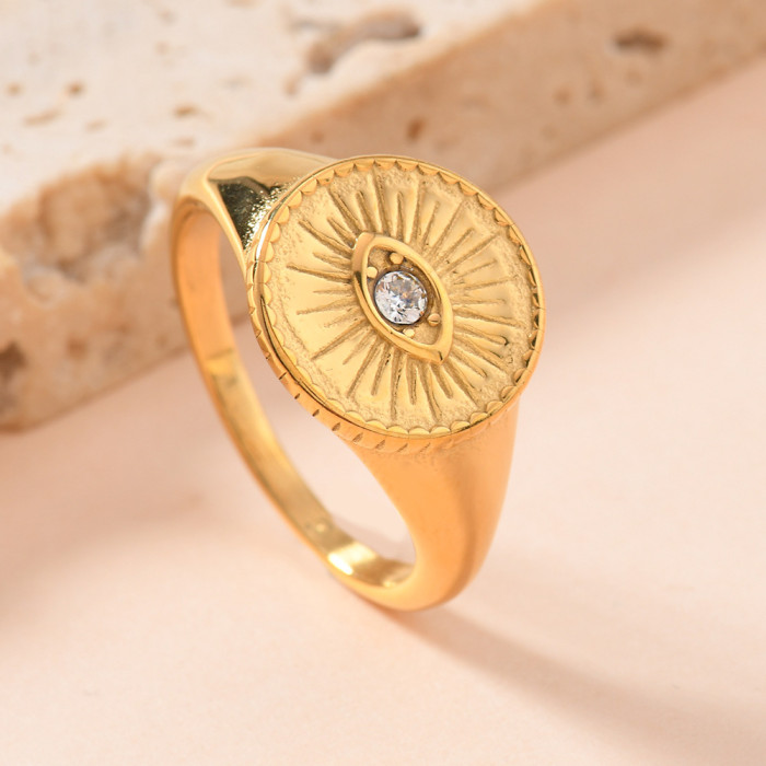 European and American Retro Devil's Eye Ring Fashion Versatile Cast Round Plate Eye Inlaid Diamond Ring Stainless Steel Jewelry