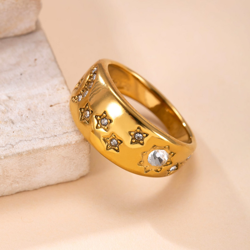 Cross-Border New Titanium Steel Jewelry Fashionable Elegant Ring Casting Wide Surface Star Moon Inlaid Diamond Stainless Steel Ring Wholesale Factory