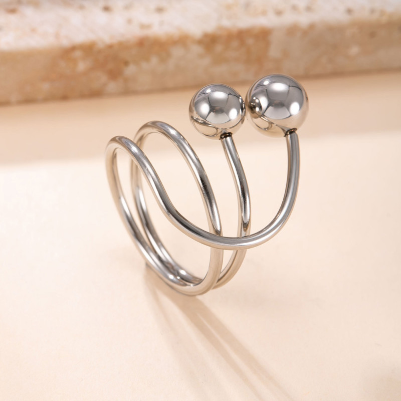Amazon Cross-Border Titanium Steel Jewelry Personality Hip-Hop 18K Gold Plated Ring Interlocking Round Ball Stainless Steel Ring Wholesale